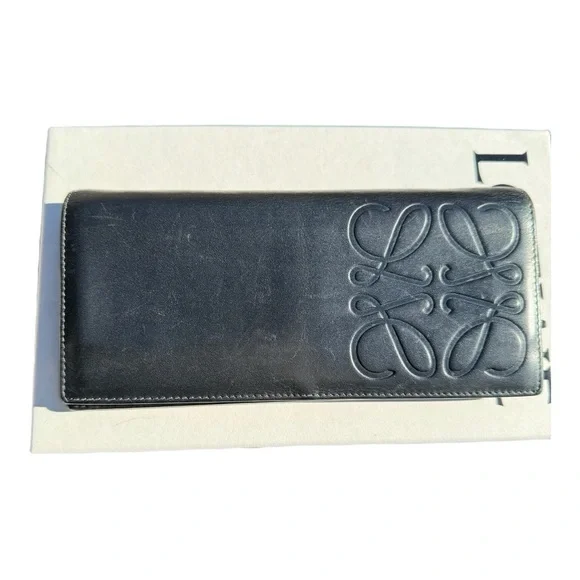 Loewe Bi-Fold Lambskin Wallet - Picture 4 of 11